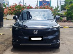 Honda HR-V 1.5 Spesical Edition 2023 hitam sensing km 27ribuan cash kredit proses bisa dibantu