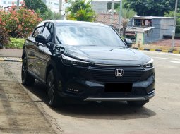 Honda HR-V 1.5 Spesical Edition 2023 hitam sensing km 27ribuan cash kredit proses bisa dibantu 2