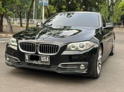 BMW 520I LUXURY AT 2016 HITAM BERGARANSI HARGA MURAH