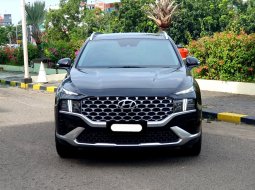 Hyundai Santa Fe D 2.2 8DCT Signature 2023 diesel km 20rb cash kredit proses bisa dibantu