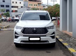 Toyota Kijang Innova Zenix Q Hybrid modelista 2023 putih km antik 4 ribuan cash kredit proses bisa