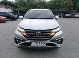 Toyota Rush GR SPORT 1.5  A/T 2022 Silver