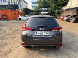 Toyota Yaris 1.5G AT  2018 Abu-abu 5