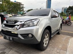 Isuzu MUX Matic Tahun 2015 Kondisi Mulus Terawat Istimewa Seperti Baru 3