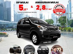 TOYOTA AVANZA (BLACK METALLIC)  TYPE G 1.3 A/T (2011)