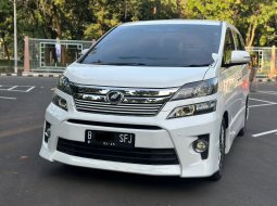 VELLFIRE Z GOLDEN EYE AT 2015 PUTIH DIJUAL CEPAT PAJAK PANJANG