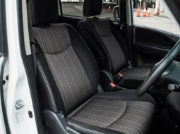 (DP 10Jt ) Nissan Serena Highway Star 2.0 AT 2017 MPV Putih 10