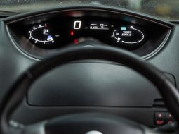 (DP 10Jt ) Nissan Serena Highway Star 2.0 AT 2017 MPV Putih 14