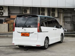 (DP 10Jt ) Nissan Serena Highway Star 2.0 AT 2017 MPV Putih 3