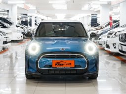 [8.000 Miles] MINI 3 door Cooper Hatch 1.5 2022 Blue on Black