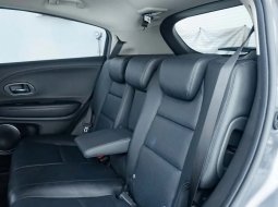 Honda HR-V E Special Edition AT 2020 Abu-abu 7