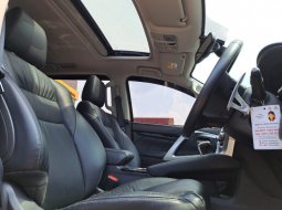 Mitsubishi Pajero Sport Dakar 4x2 AT 2023 13