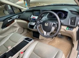 ODYSSEY 2.4 AT 2012 GREY MPV MURAH DIJUAL CEPAT 7