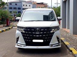 Toyota Alphard HV 2024 hybrid putih km 4 ribuan cash kredit bisa dibantu