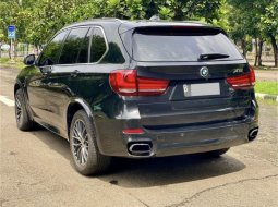 BMW X5 xDrive25d 2015 Hitam 6