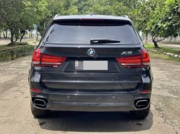 BMW X5 xDrive25d 2015 Hitam 5