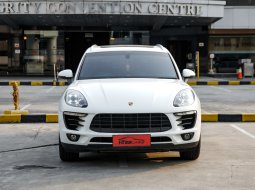 [Warranty Mesin&Matic] Porsche Macan Turbo PDK 2.0 AT 2015 Putih