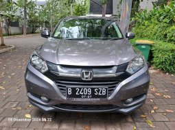 Honda HR-V E 1.5 AT 2017 Abu-abu