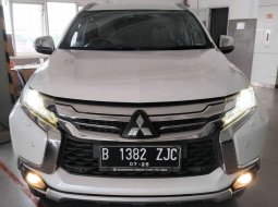 Mitsubishi Pajero Sport Dakar 4x2 Ultimate AT 2019 Putih