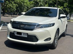 HARRIER 2.0 AUDIOLESS AT PUTIH 2014 SUV TERMURAH BERKUALITAS