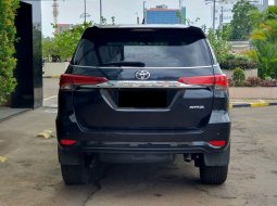 Toyota Fortuner 2.7 SRZ AT 2016 hitam km 30 rb bensin cash kredit proses bisa dibantu 5