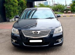 Toyota Camry V6 Automatic 2007 hitam pajak panjang cash kredit proses bisa dibantu