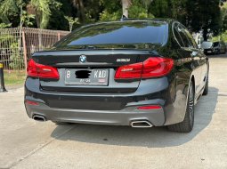 BMW 530I MSPORT AT 2020 HITAM MOBIL MEWAH MURAH 6