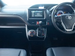 JUAL Toyota Voxy 2.0 AT 2018 Putih
(Kilometer 42rb  >> Pajak Nov-2025) 8