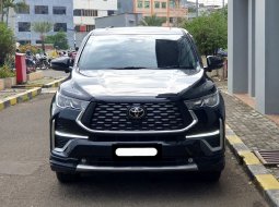 Toyota Kijang Innova Zenix Q Hybrid modelista 2024 hitam km 16 ribuan sunroof