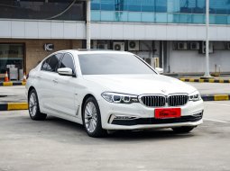 [Service Record] BMW 5 Series 530i G30 Luxury Line At 2018 Sedan Putih