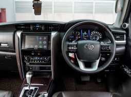 [Tdp 15Jt] Toyota Fortuner 2.4 VRZ TRD Sport AT 2018 Hitam 17