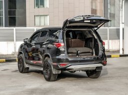 [Tdp 15Jt] Toyota Fortuner 2.4 VRZ TRD Sport AT 2018 Hitam 7