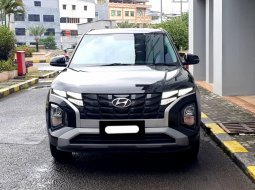 Hyundai Creta 2022 trend hitam