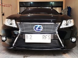 2014 Lexus ES 300 Hybrid Sixth Gen Tangan Pertama Km 78 rb Record Service Lexus Baterai Baru Ganti