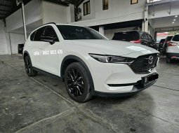 Mazda CX5 Kuro GT 2.5 AT ( Matic ) 2021 / 2022 Putih Km Low cuma 23rban Good Condition siap pakai 2