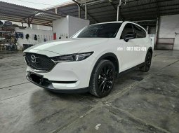 Mazda CX5 Kuro GT 2.5 AT ( Matic ) 2021 / 2022 Putih Km Low cuma 23rban Good Condition siap pakai 3
