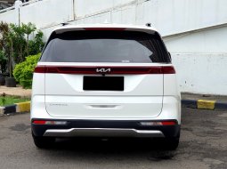 Kia Grand Carnival 2022 putih diesel 11 seater km 14 ribuan 6