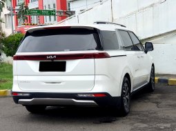 Kia Grand Carnival 2022 putih diesel 11 seater km 14 ribuan 7