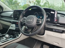 Kia Grand Carnival 2022 putih diesel 11 seater km 14 ribuan 13