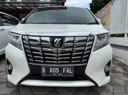 Toyota Alphard G Matic Tahun 2015 Kondisi Mulus Terawat Istimewa Seperti Baru