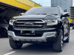 FORD EVEREST TITANIUM AT HITAM 2015 DIJUAL CEPAT MURAH