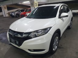 Honda HR-V E CVT Automatic 2018 gresss low KM 45 rb