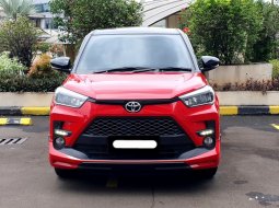 Toyota Raize 1.0T GR Sport CVT (Two Tone) 2022 merah km 13 ribuan matic