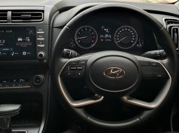 Hyundai Creta 2022 trend putih km 21 ribuan cash kredit bisa dibantu 8