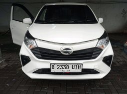 DAIHATSU SIGRA X 1.2 AT 2022 PUTIH