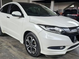 Honda HRV Prestige A/T ( Matic Sunroof ) 2016 Putih Km 54rban Mulus Siap Pakai 2