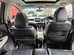 Honda HRV Prestige A/T ( Matic Sunroof ) 2016 Putih Km 54rban Mulus Siap Pakai 13