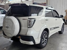 Toyota Rush TRD M/T ( Manual ) 2015 Putih Tangan 1 Good Condition Siap Pakai 6