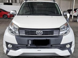 Toyota Rush TRD M/T ( Manual ) 2015 Putih Tangan 1 Good Condition Siap Pakai 1