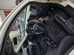 Toyota Rush TRD M/T ( Manual ) 2015 Putih Tangan 1 Good Condition Siap Pakai 10